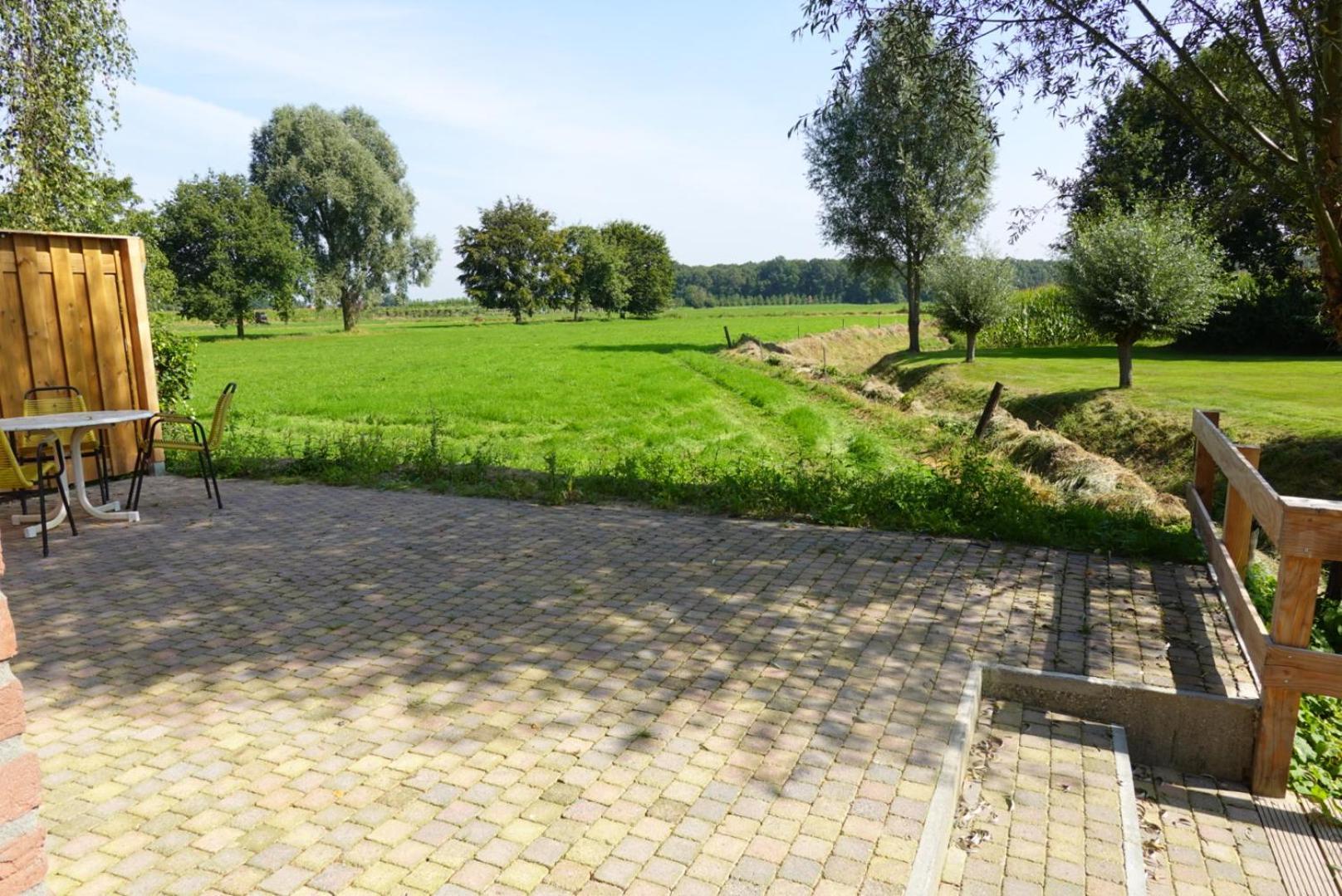 De Knotwilg Villa Loon op Zand ภายนอก รูปภาพ