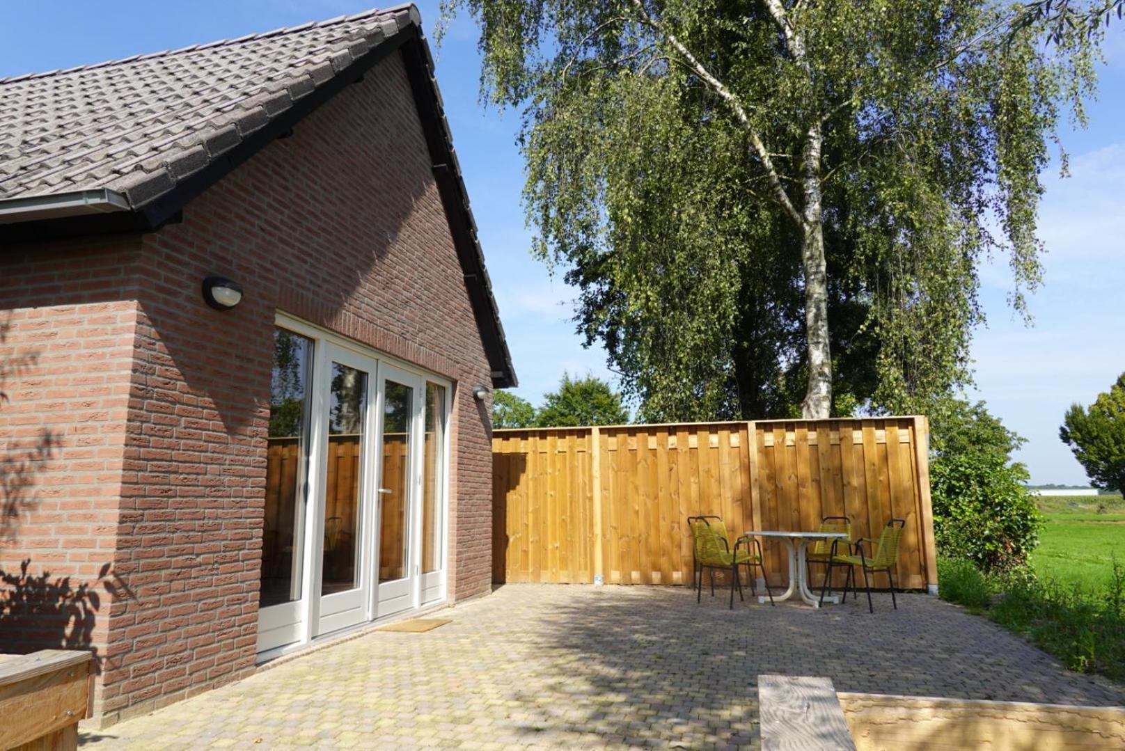 De Knotwilg Villa Loon op Zand ภายนอก รูปภาพ